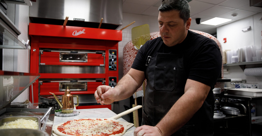 Meet Sal Basile: Expert in Italian Cuisine and Pizza Connoisseur